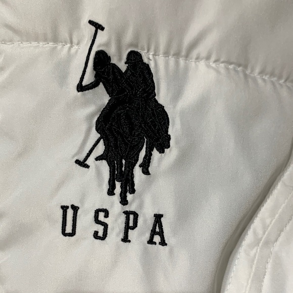 US Polo Assn White Puffer Jacket - Picture 2 of 8